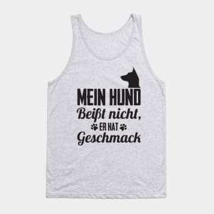 Mein Hund beißt nicht er hat Geschmack Tank Top